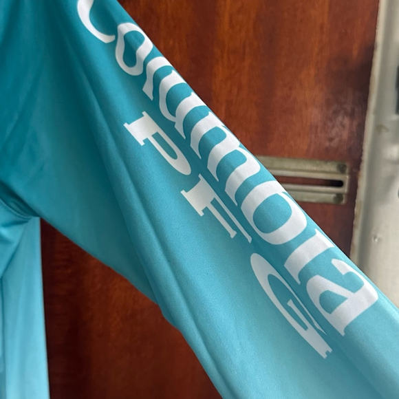 Columbia Light Blue Omni-Shade Shirt - Picture 4 of 5